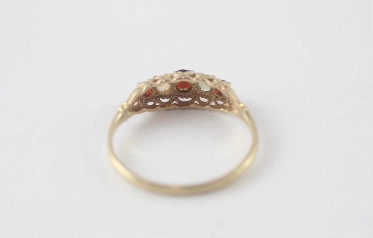 Vintage London Hallmark 9ct Gold Opal Ring Size P