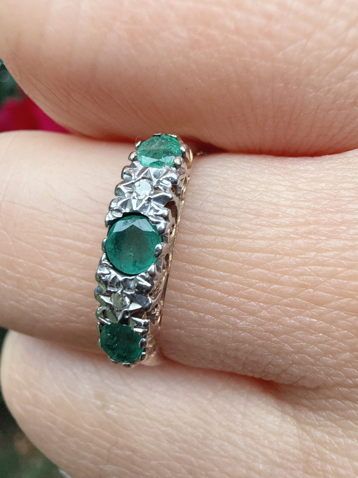 Vintage 1991 9ct Gold Emerald & Diamond Five Stone Ring Size M 1/2