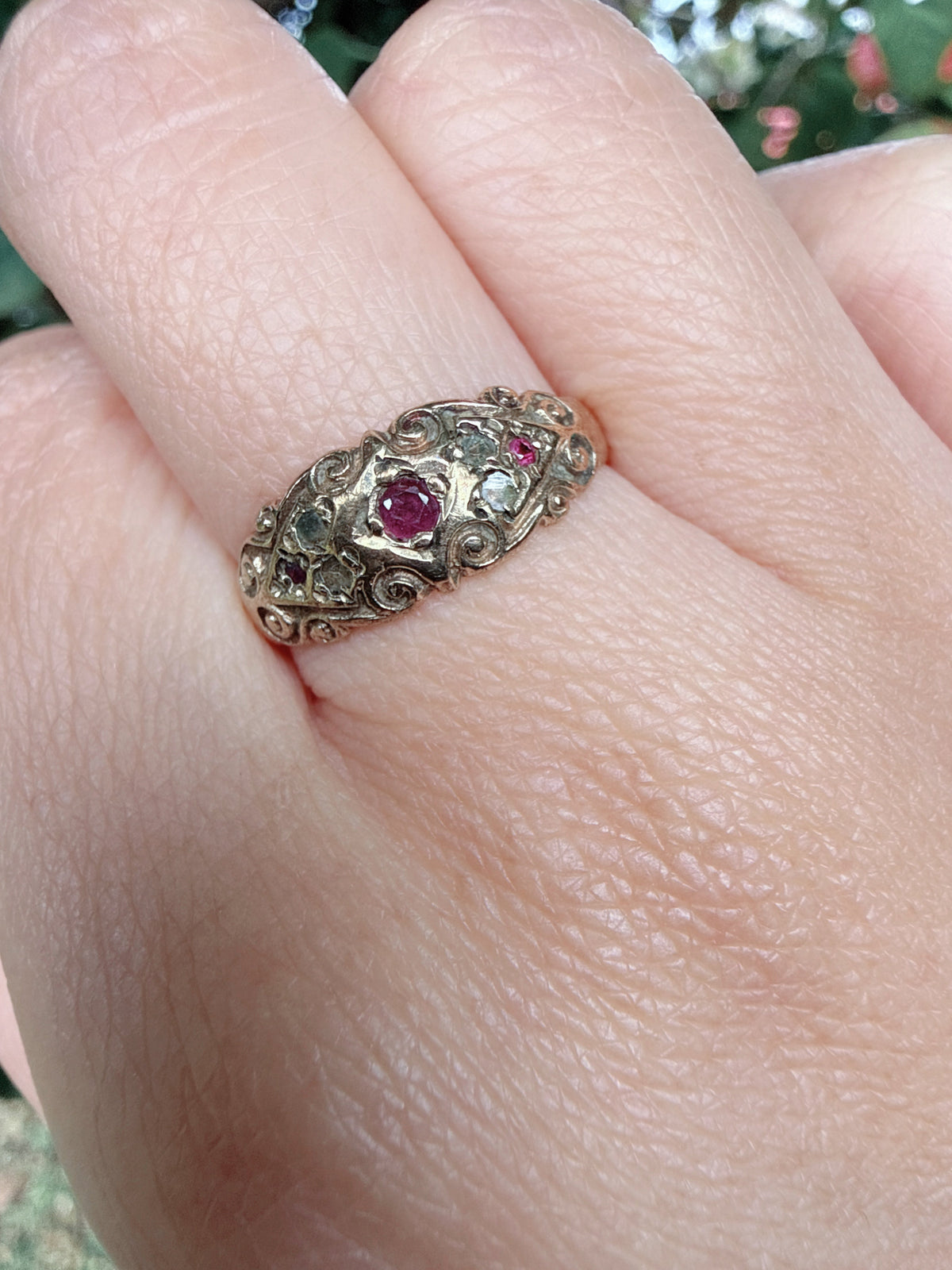 Vintage 1977 9ct Gold Ruby Diamond Boat Ring Size O