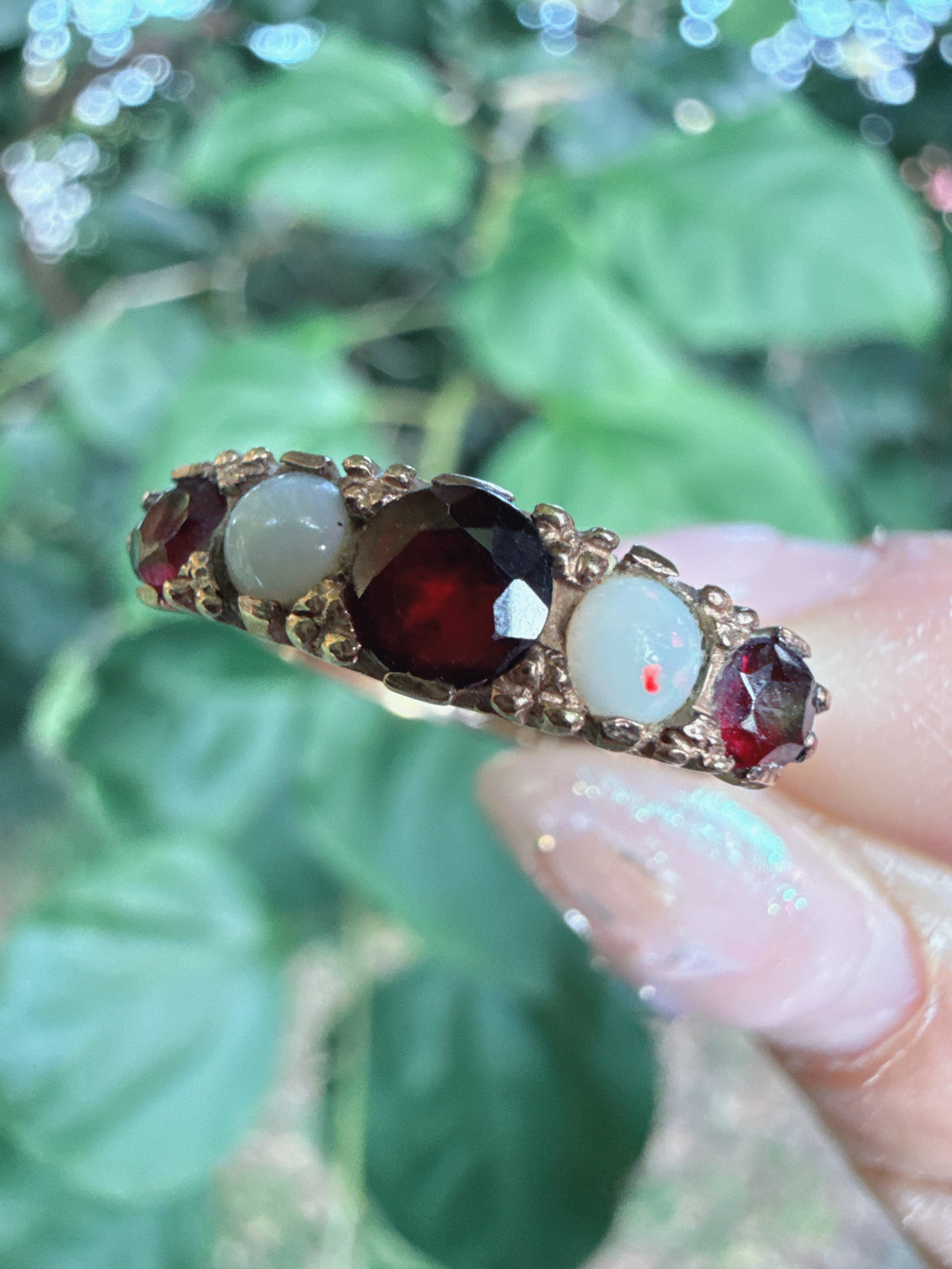 Vintage Birmingham 9ct Gold Garnet Opal Ring