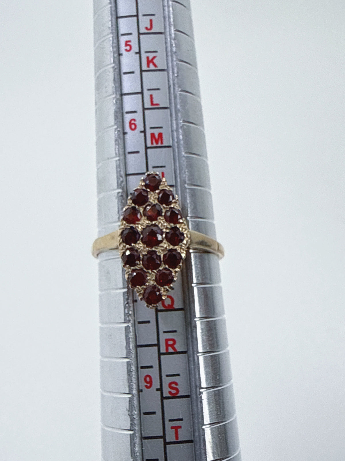 Vintage 9ct Gold Garnet Cluster Ring Size P