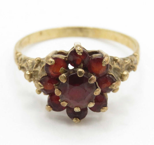 Vintage 9ct Gold Garnet Daisy Cluster Ring Size L 1/2