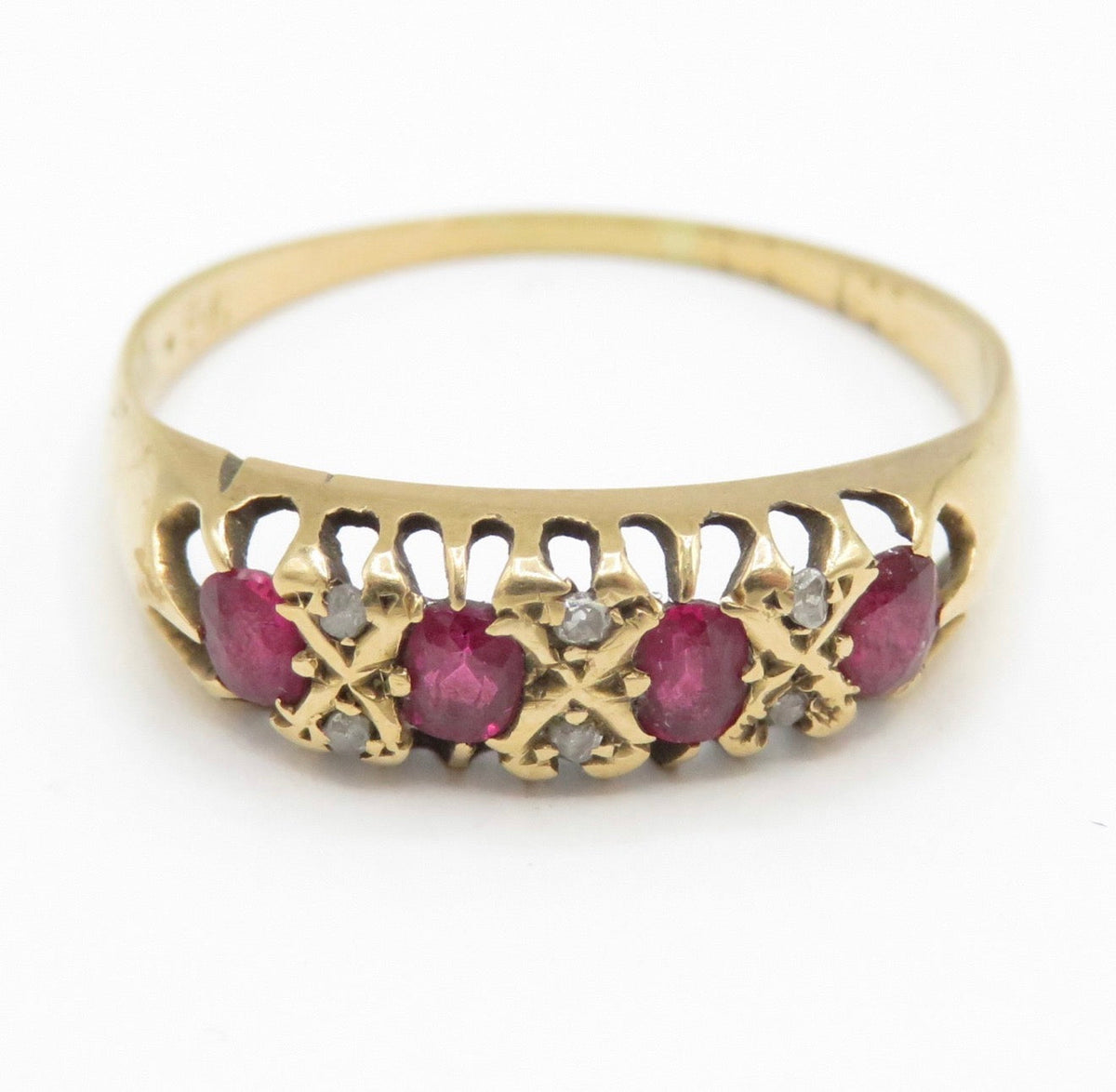 Vintage 9ct Gold Ruby Diamond Gypsy Ring Size Q