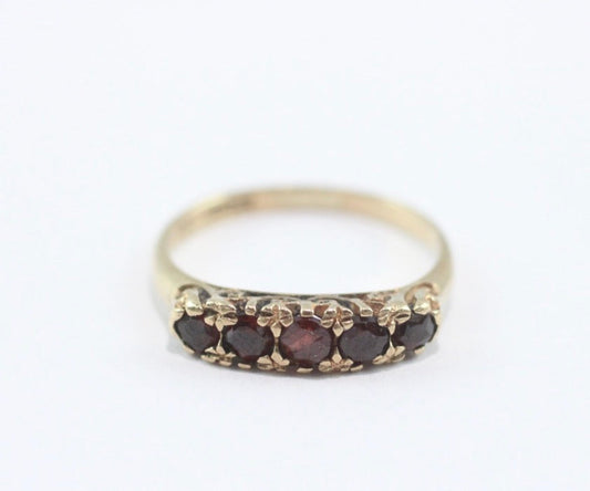 Vintage Birmingham 9ct Gold Garnet Ring