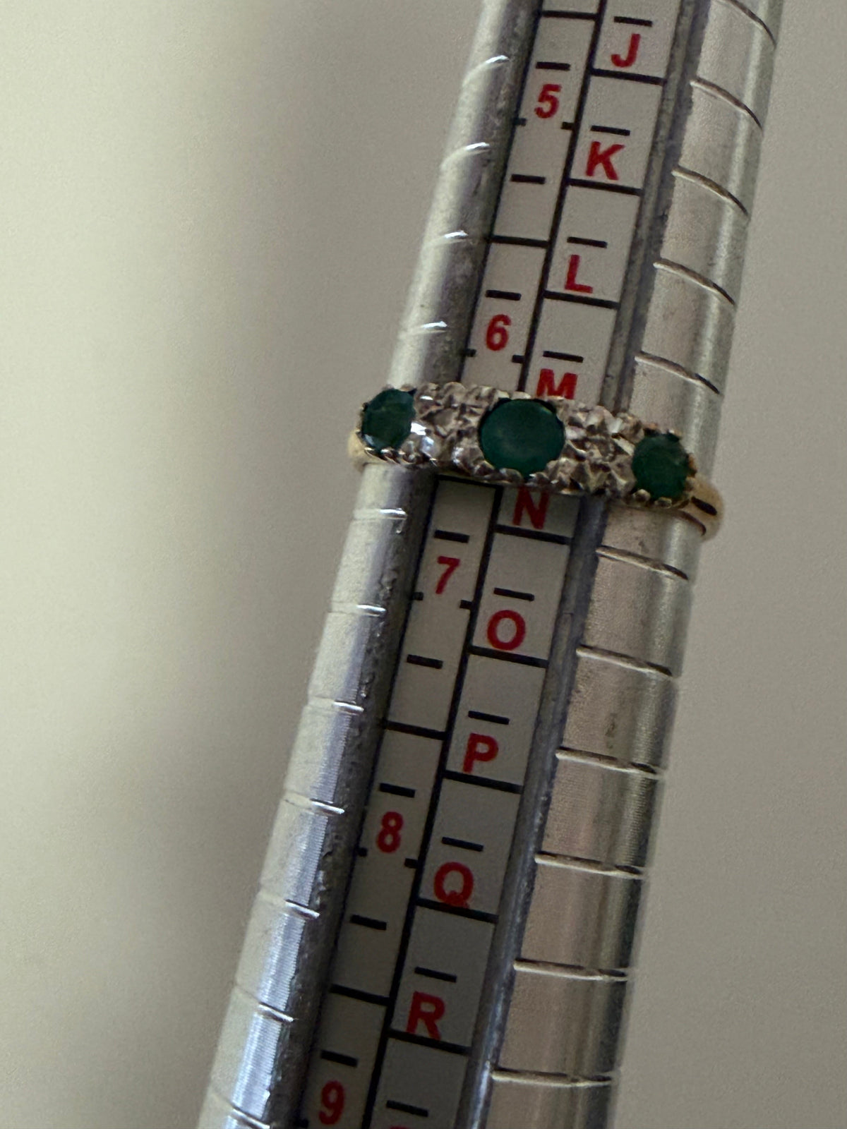 Vintage 1991 9ct Gold Emerald & Diamond Five Stone Ring Size M 1/2