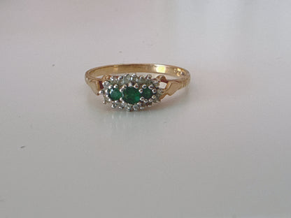 Vintage 1980s 9ct Gold Emerald Diamond Ring Size P
