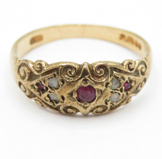 Vintage 1977 9ct Gold Ruby Diamond Boat Ring Size O